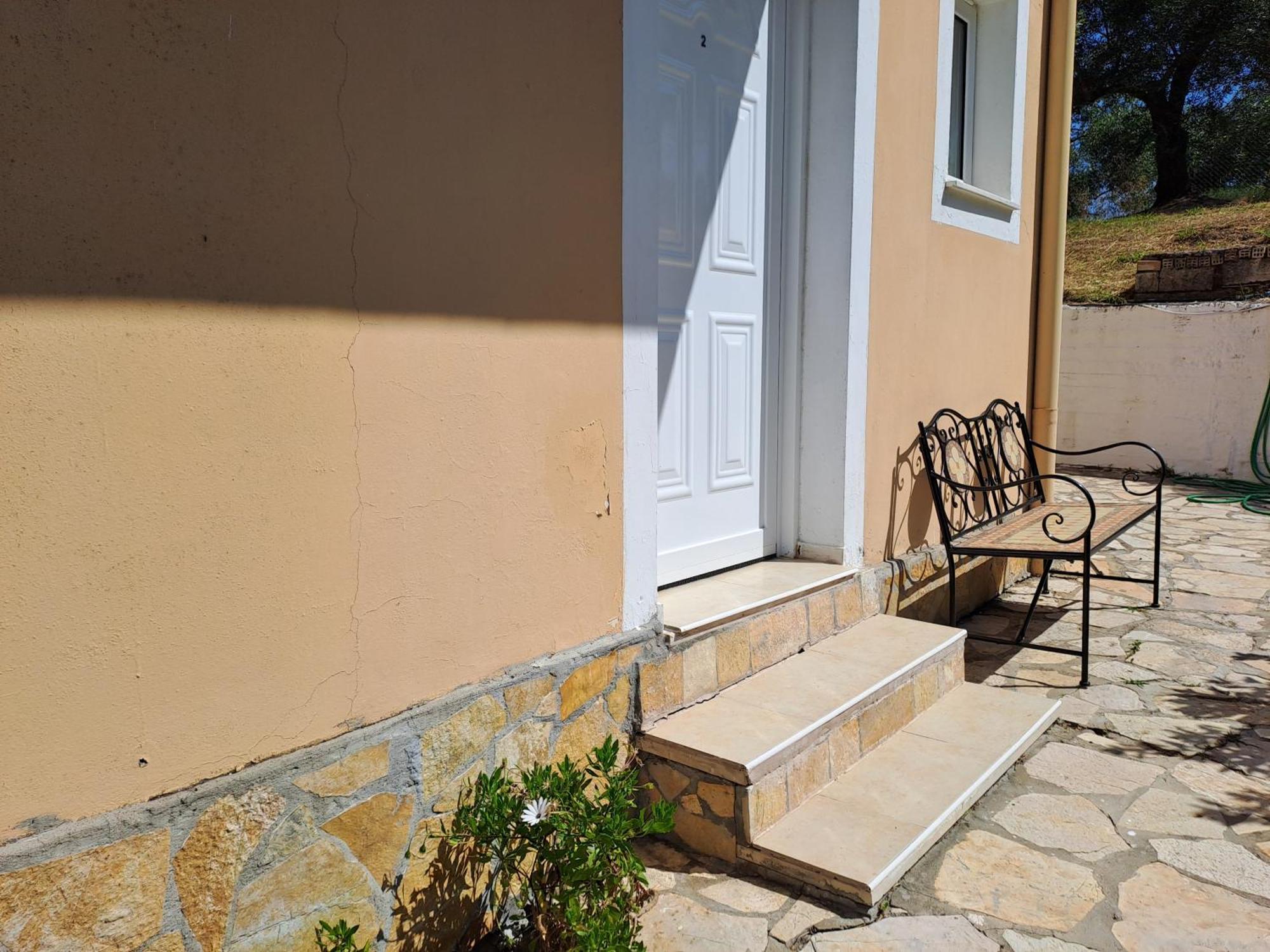 Evridiki Apartments Месонги Экстерьер фото