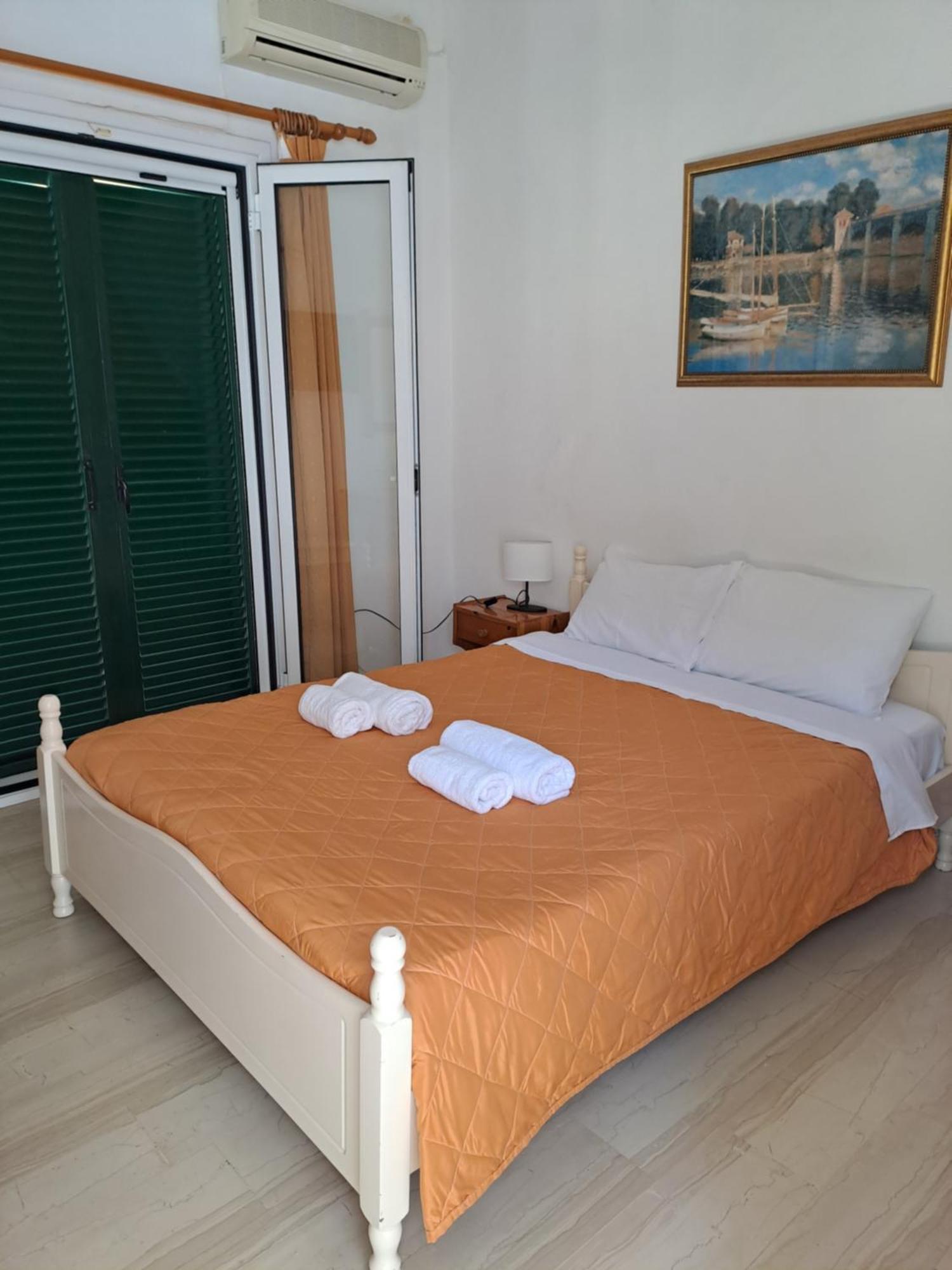 Evridiki Apartments Месонги Экстерьер фото